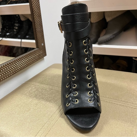 COPY - Open toe Bcbg booties - Picture 3 of 3